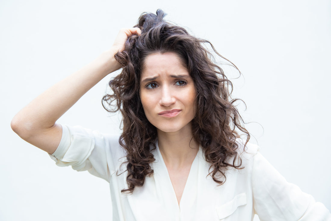 Hard Water Effects on Hair: Signs, Damages, and Fixes